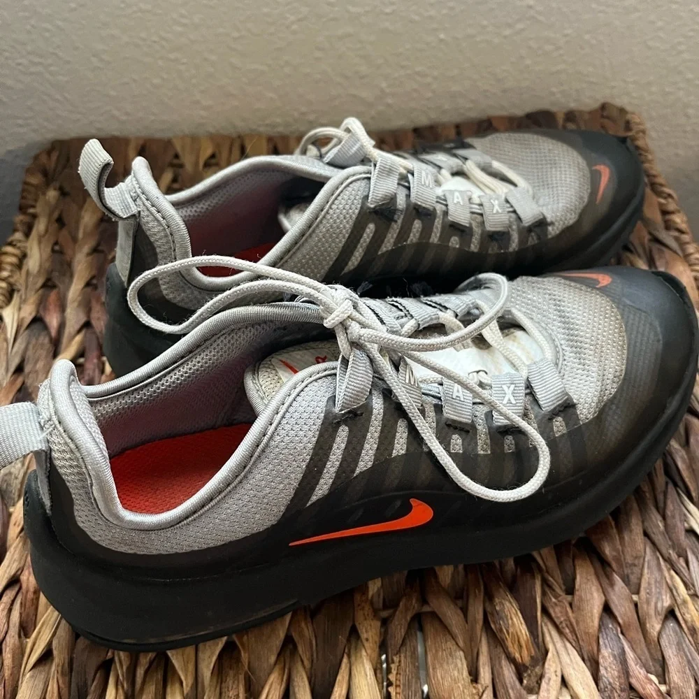 Nike Air Max Youth Size 3.5 Y Axis Sneakers Grey Orange Low Top